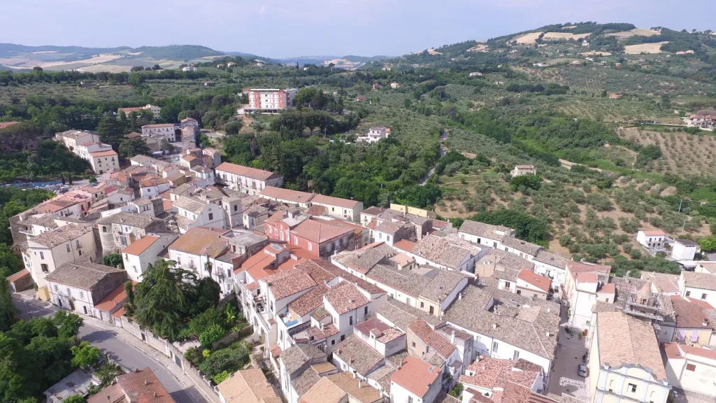 Larino