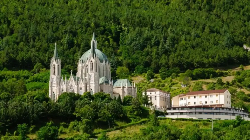 da Castelpetroso a Roccamandolfi - CAI Bojano