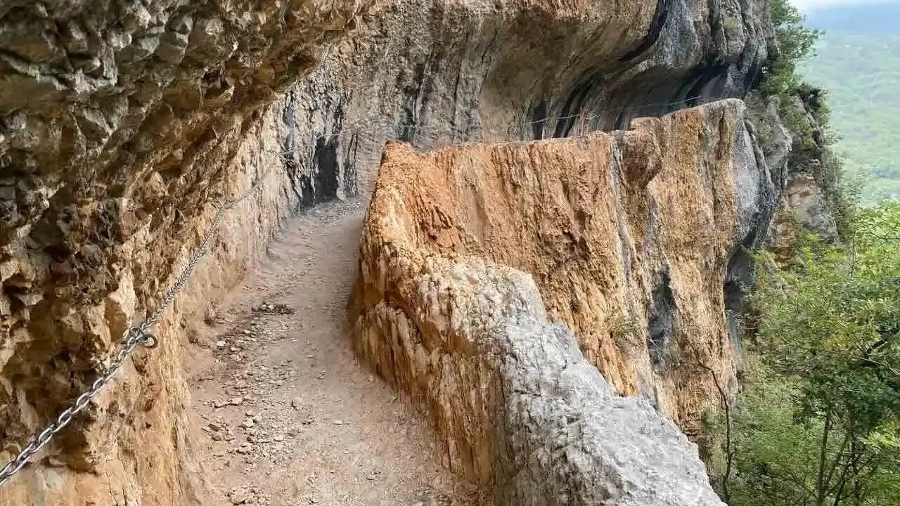 storico Sentiero della Lana nella Majella Orientale, da Taranta Peligna a Palena.